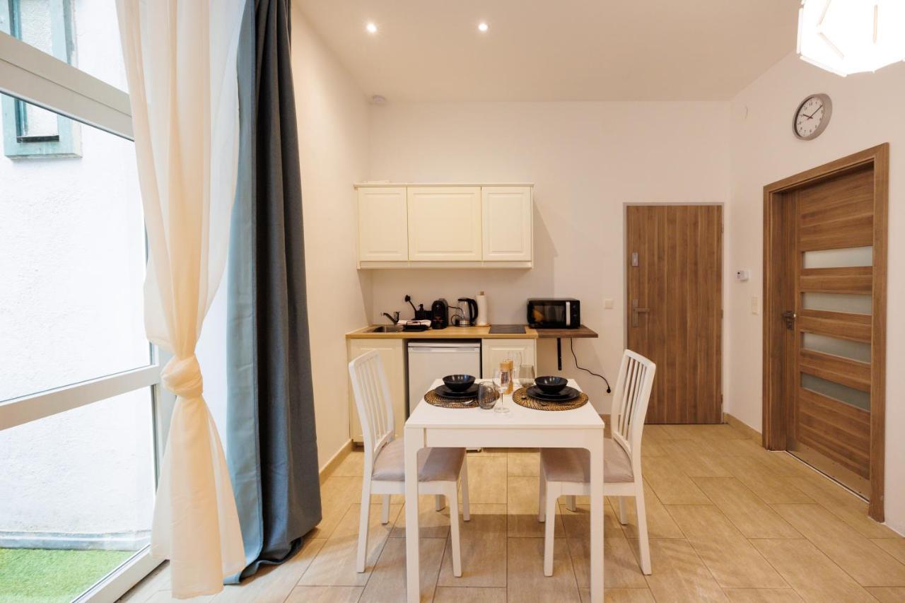 Cozy Market-Square Retreat Located In The Heart Of The 10Th District เวียนนา ภายนอก รูปภาพ