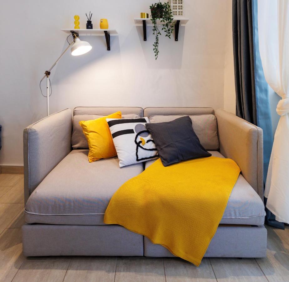 Cozy Market-Square Retreat Located In The Heart Of The 10Th District เวียนนา ภายนอก รูปภาพ